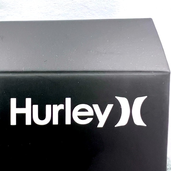 HURLEY 2 PACK BEANIE SET, GREY & BLACK, ONE SIZE FITS ALL, MAX WARMTH UNISEX - Picture 5 of 12